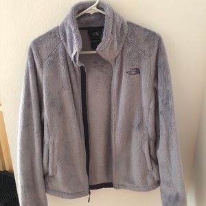 Gray North Face Fuzzy Jacket 💚